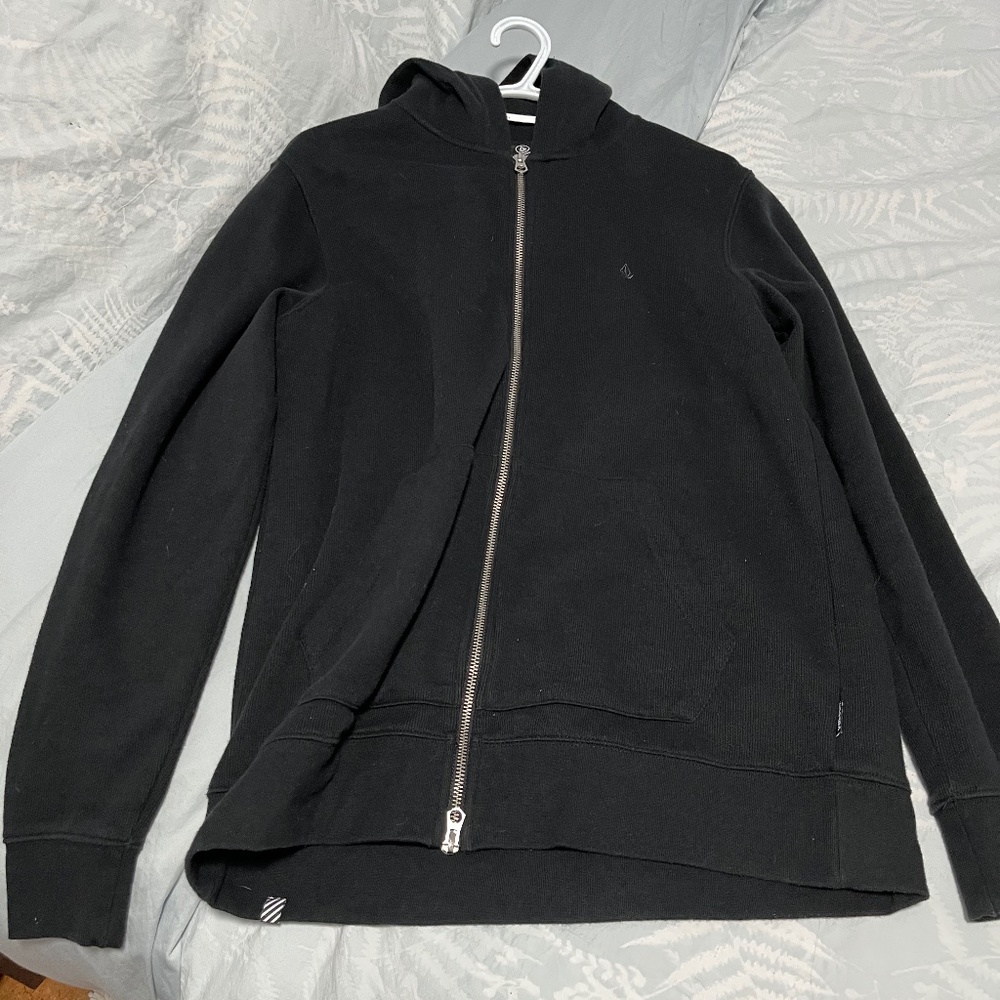 volcom sweater zip up